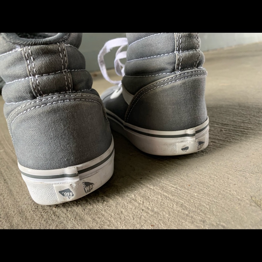 Vans - Picture 4 of 4